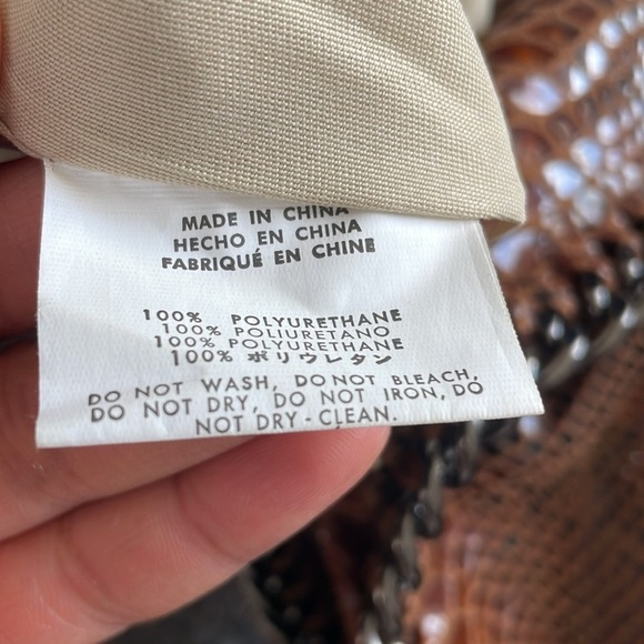 Bam Forever Faux Snake Leather Purse With Black Chain - Picture 5 of 6